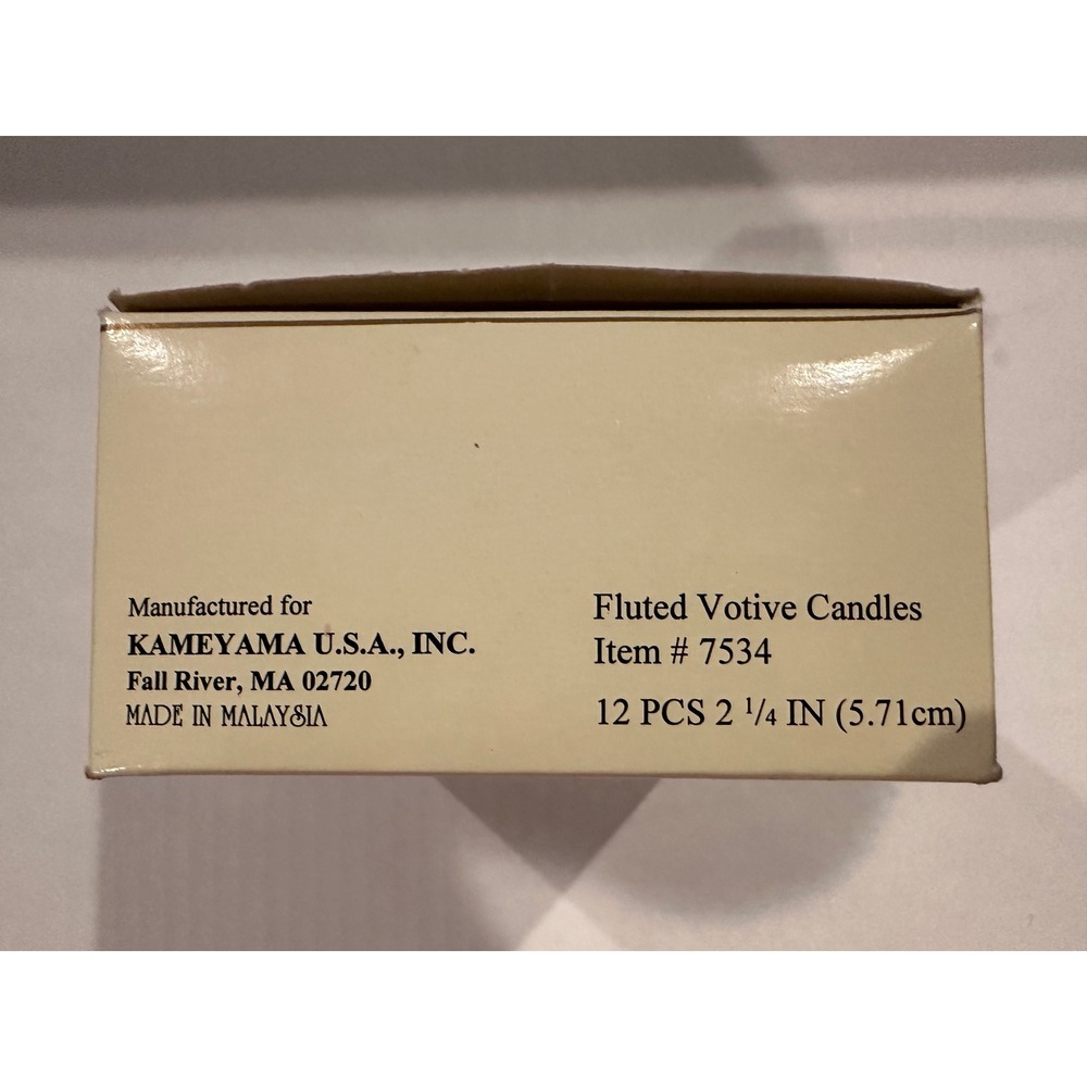Set of 12 Allure Votive Candles Fluted Silver - Picture 5 of 7